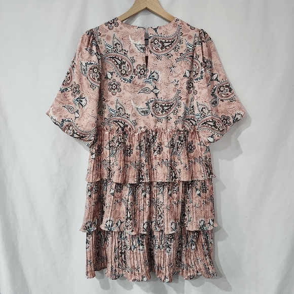 Code X Mode Women's Tiered Dress Size M Mauve Green Satin Floral Paisley Party - Picture 2 of 9